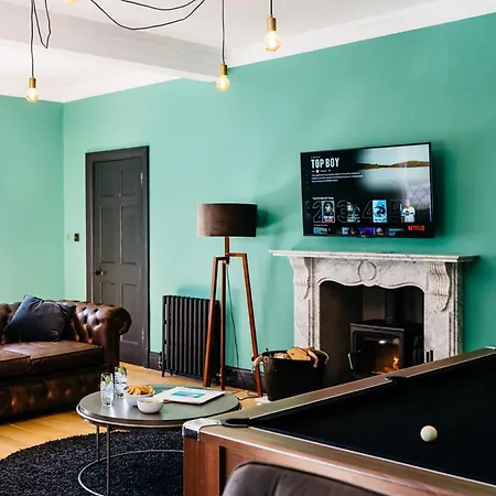 8 Bed In Newquay 81510 St Columb Major