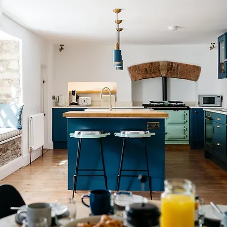 Holiday home 8 Bed In Newquay 81510